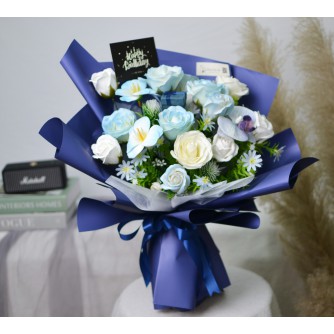 ADELLE (SOAP FLOWERS)